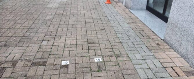 Infiltrazioni in un cortile: individuazione del difetto nel sistema impermeabilizzante